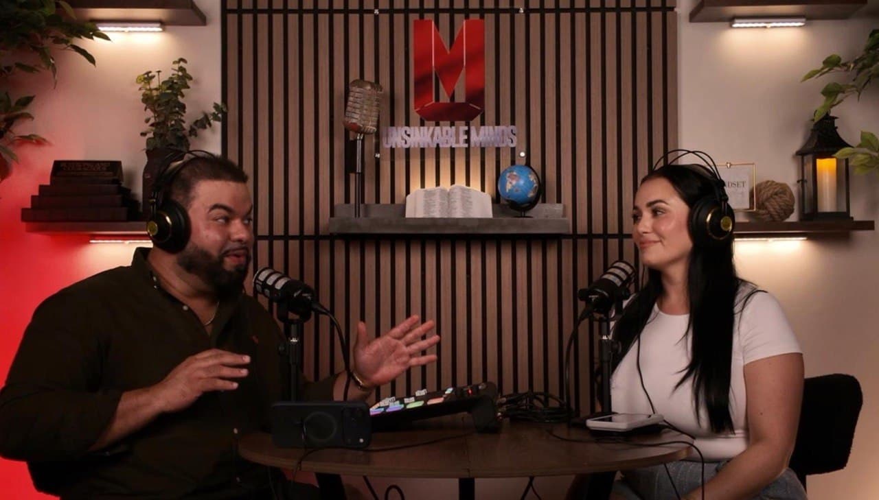 Dr. Gissele Donovan and Wally Donovan recording the Unsinkable Minds podcast